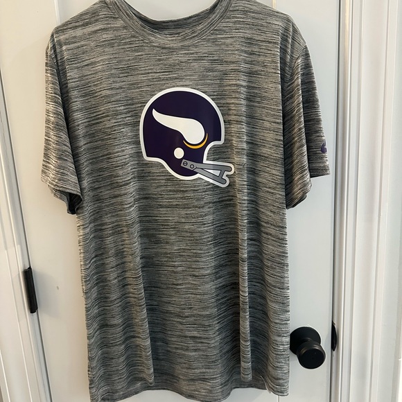 Nike Minnesota Vikings Dri-fit Men's T-Shirt with Purple Logo - Picture 1 of 4